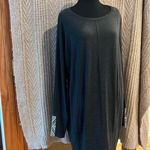 Life is Good women’s tunic size large